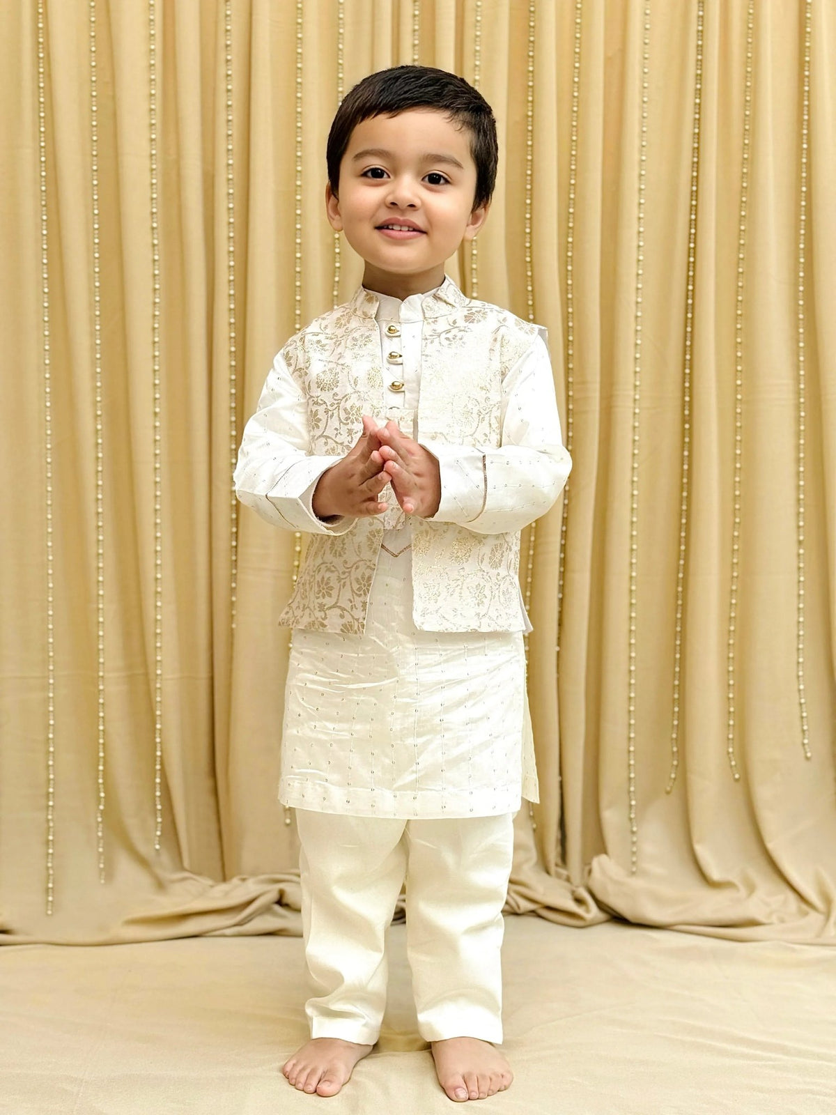 Off white kurta pyjama with brocade bandi for boys byb premium