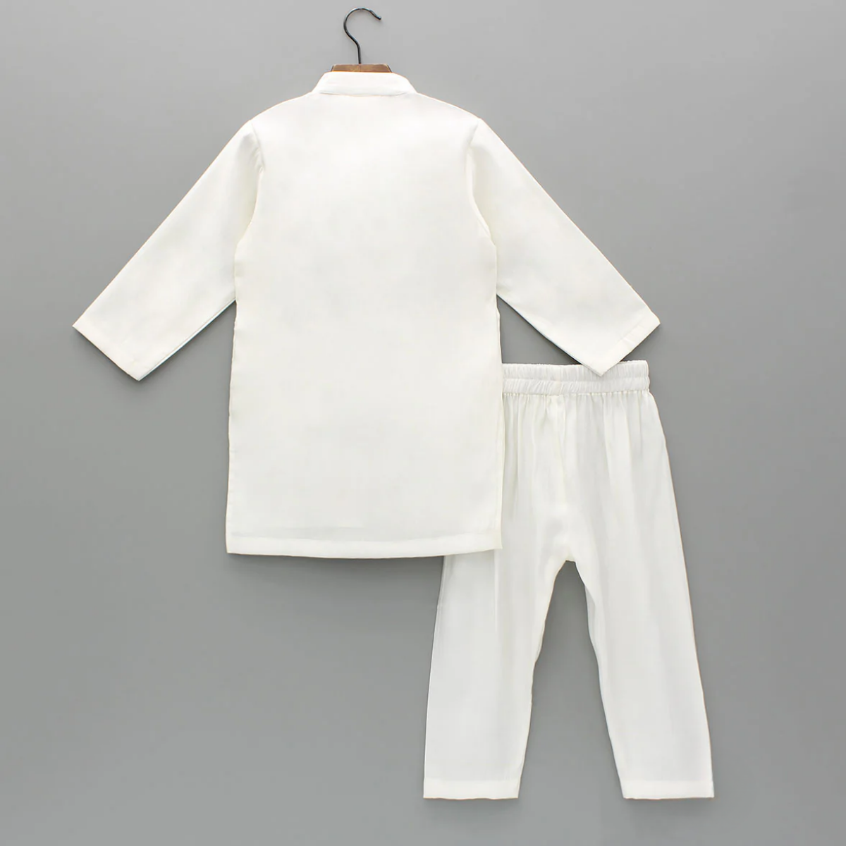 Boys ivory chanderi embroidered kurta pajama set for festive & wedding wear