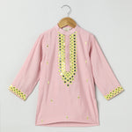 Load image into Gallery viewer, Dusty pink Chanderi silk  Kurta with pyjama set
