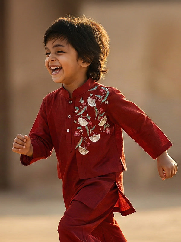 Boys ethnic kurta pajama set for wedding wear
