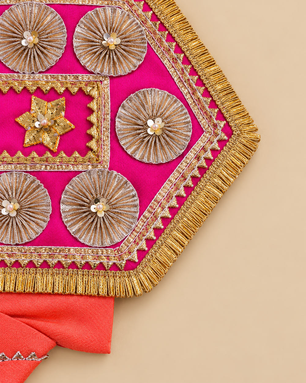 Girls ethnic wear