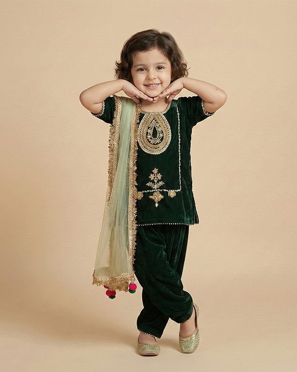 Emerald green velvet kurta salwar set for girls with dupatta