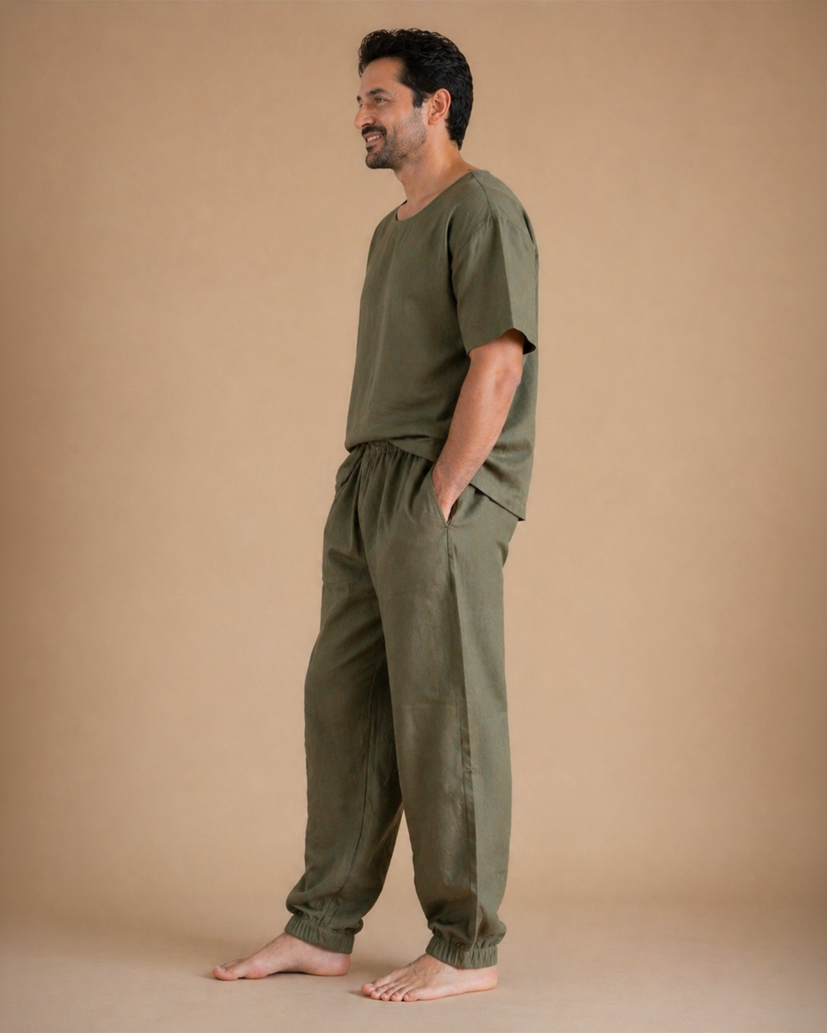 Men’s olive green linen co ord set – relaxed fit t shirt & jogger pants
