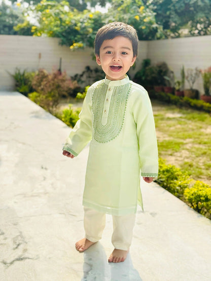 Light Green Chanderi Silk Kurta with Off - White Pyjama - BYB PREMIUM
