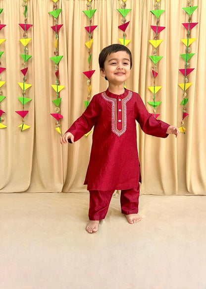 Maroon Kurta Pyjama with Mirror & Thread Embroidery - BYB PREMIUM