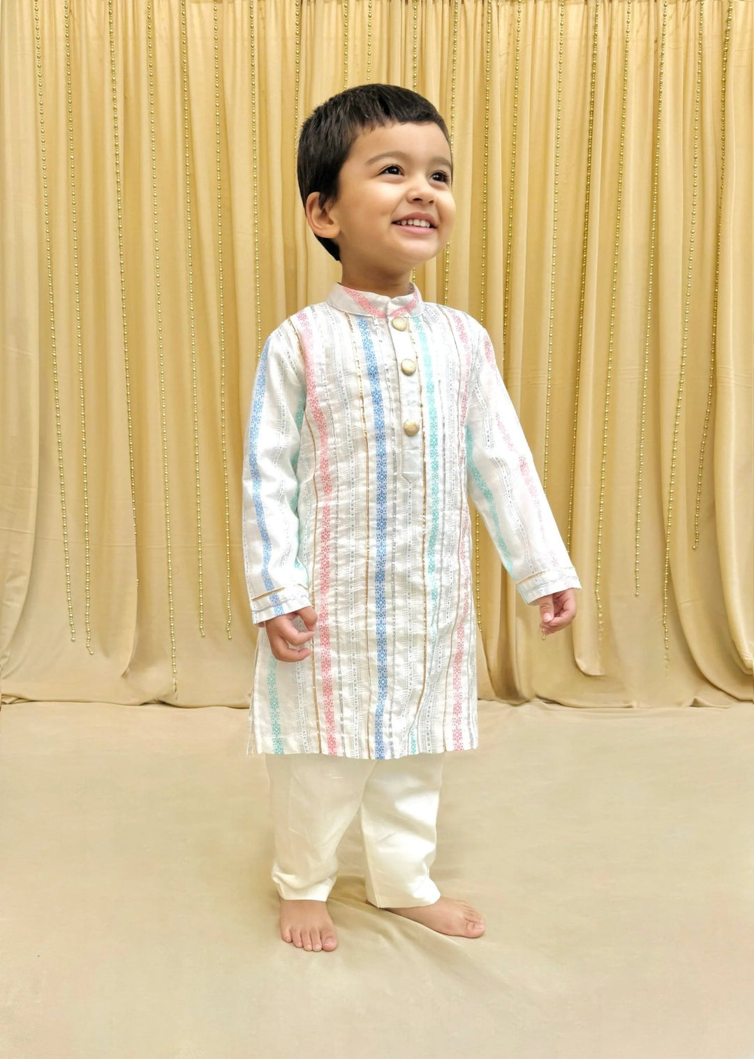 Off - white Kurta Pyjama Set - BYB PREMIUM