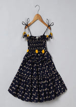 Load image into Gallery viewer, Navy Floral Linen Strap Dress - BYB PREMIUM
